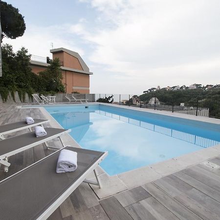 Residence Felice Celle Ligure Ngoại thất bức ảnh